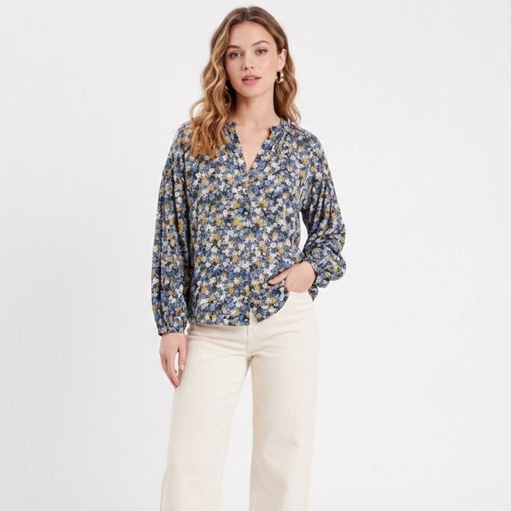 J. Jill Smocked Relaxed 100% Rayon Button Down Blouse Multicolor Wildflowers XL - Picture 1 of 9